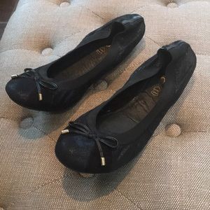 Black Aldo flats
